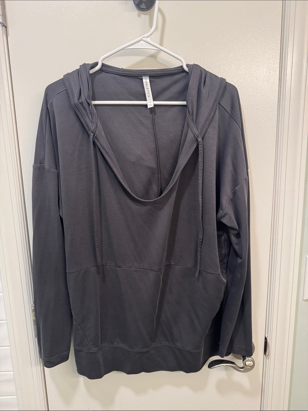 Fabletics Charcoal Gray Women's Hooded Pullover